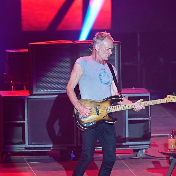 Gordon Matthew Thomas Sumner, connu artistiquement sous le nom de Sting, sur scène lors du concert Christmas by Starlite, organisé à l'Ifema, le 15 décembre 2023, à Madrid (Espagne). Europa Press / Bestimage