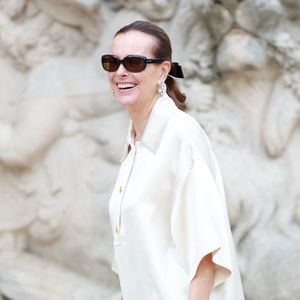 Carole Bouquet au défilé Chanel "Collection Haute Couture Automne/Hiver 2026-2027" lors de la Fashion Week de Paris, le 7 juillet 2026.

© Florian Lavielle / Bestimage