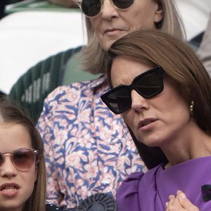 Un trait de caractère qui n'est pas sans rappeler celui de sa mère Kate Middleton

Catherine (Kate) Middleton avec la princesse Charlotte et Pippa Middleton dans les tribunes de la finale du tournoi de Wimbledon 2024, le 14 juillet 2024. Julien Burton / Bestimage