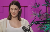 Iris Mittenaere dans l'émission Sip and Gossip de Maghla.