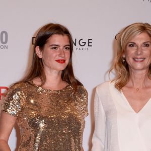 Michele Laroque et sa fille Oriane Deschamps assistant à un photocall lors de la cérémonie d'ouverture du 9e Festival Lumière à Lyon, France, le 14 octobre 2017. Photo Julien Reynaud/APS-Medias/ABACAPRESS.COM