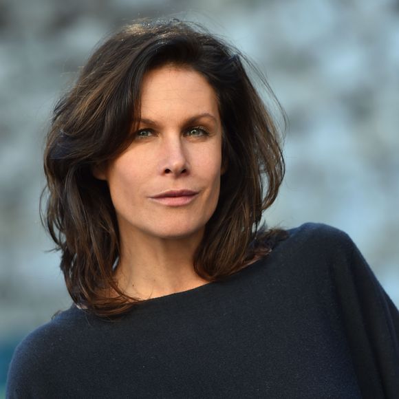 Astrid Veillon participe à la campagne "Lecture pour tous" au collège Ségurane à Nice le 6 février 2017. 
© Bruno Bebert / Bestimage