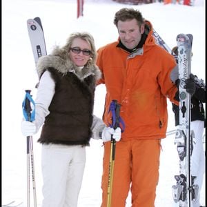 Archive - sophie davant - pierre sled - ski © Guillaume Gaffiot/Bestimage