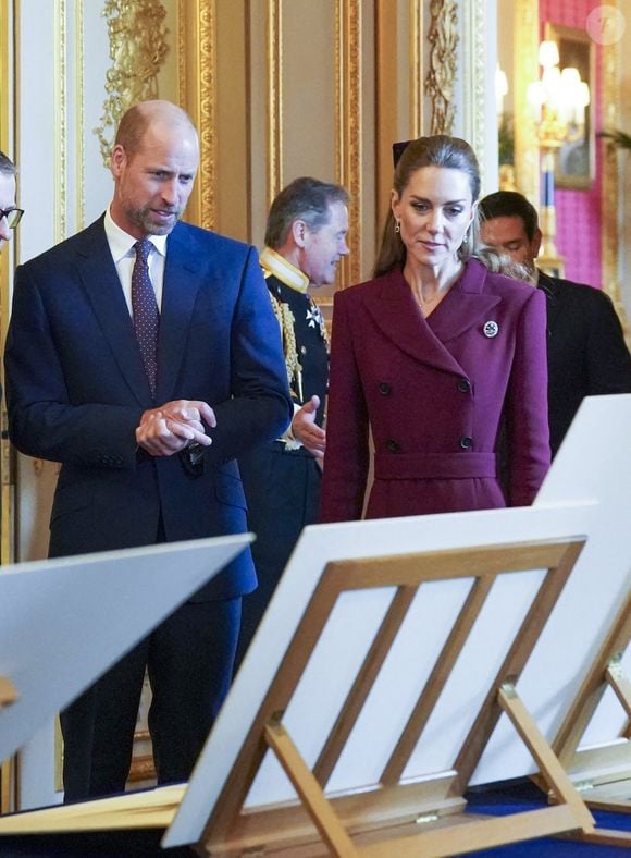 Le prince et la princesse de Galles ont visité l'exposition The Royal Collection, dans le Green Drawing Room du château de Windsor. 17 septembre 2025. Photo par Arthur Edwards/The Sun/News Licensing/ABACAPRESS.COM