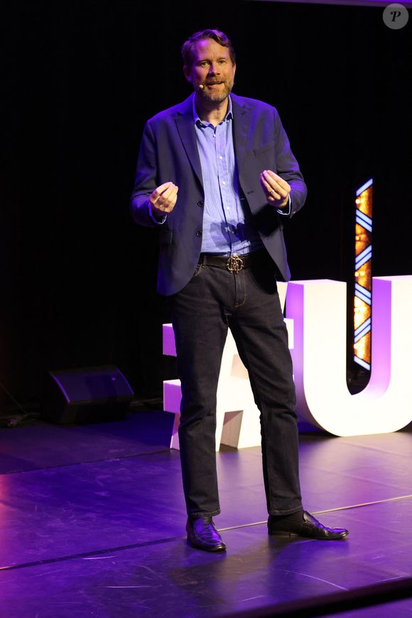 Eric Larchevêque, Co-fondateur de Ledger & d'Algosup et Membre du Jury de l'émission de M6 "Qui veut être mon associé" lors de l'Université des entrepreneurs - Medef Gironde, à l'Arkéa-Aréna de Bordeaux, France, le 19 octobre 2023. © Jean-Marc Lhomer/Bestimage