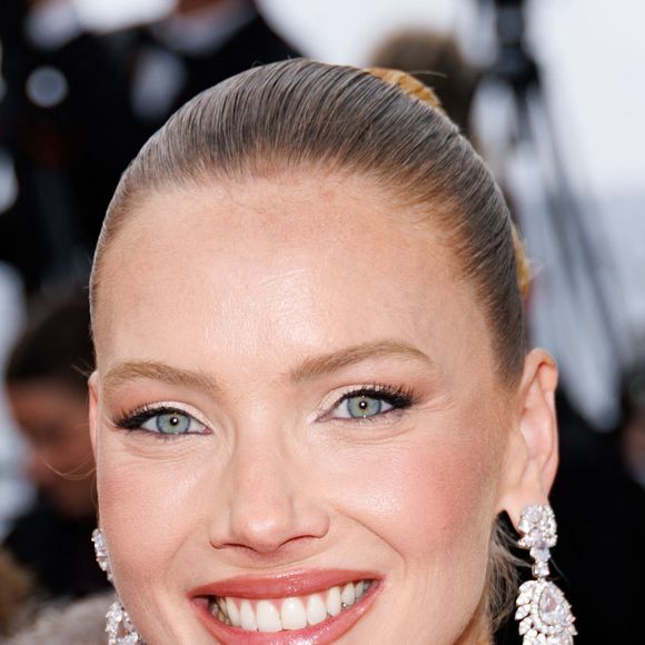 Amandine Petit - Montée des marches du film « Fatherland » lors du 79ème Festival International du Film de Cannes, le 14 mai 2026. © Jacovides-Moreau / Bestimage