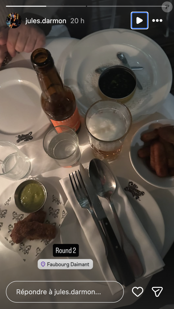De son côté, l'homme du jour a indiqué avoir passé ce nouveau cap avec son entourage du côté du 10e arrondissement de Paris.

Jules Darmon, le fils de Gérard Darmon et Mathilda May, sur Instagram