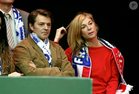 François Baroin et Michèle Laroque - People à la finale de la Coupe Davis au Stade Pierre Mauroy de Lille Métropole. Match en double remporté par la Suisse face à la France le 22 novembre 2014
DOMINIQUE JACOVIDES / BESTIMAGE