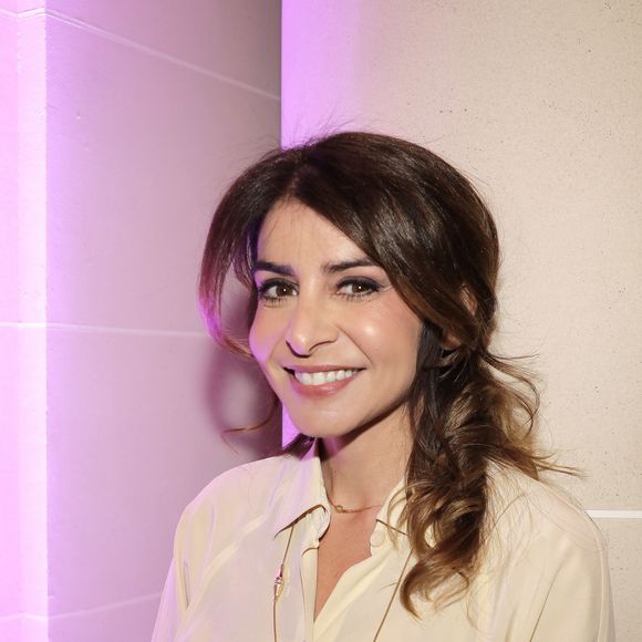 Julie Zenatti lors de la soirée des "Stéthos d'or 2023" à l'hôtel Four Seasons George V, à Paris, le 27 mars 2023.

Photo : Cédric Perrin / Bestimage