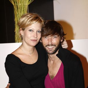 Archives - Rebecca Hampton et Laurent Kerusoré - Portraits au Salon du livre de Paris 2009. Le salon se déroulait du 13 au 18 mars 2009 à Paris. JLPPA / Bestimage