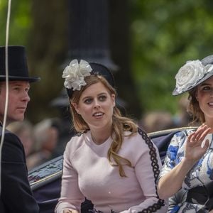La princesse Eugénie et la princesse Béatrice - La parade Trooping the Colour 2019, célébrant le 93ème anniversaire de la reine Elisabeth II, au palais de Buckingham, Londres, le 8 juin 2019.
©Backgrid UK/ Bestimage