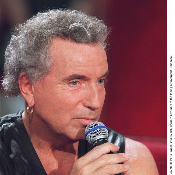 Bernard Lavilliers lors de l'enregistrement de "Vivement Dimanche". Le 26 juin 2001. © Jean-Jacques Datchary/ABACA