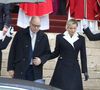 Le prince Albert de Monaco possède beaucoup de biens et son patrimoine dans le monde est grand.
Le prince Albert II de Monaco et la princesse Charlene assistent à la messe pontificale dans le cadre de la célébration de la Sainte Devote, sainte patronne de Monaco, à Monaco © Cyril Dodergny/Nice Matin/Bestimage
