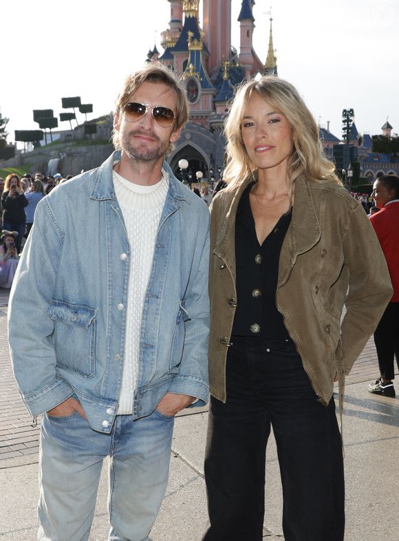Exclusif - Philippe Lacheau et sa compagne Elodie Fontan au lancement du Disney Music Festival à Disneyland Paris le 26 avril 2025. © Coadic Guirec / Bestimage