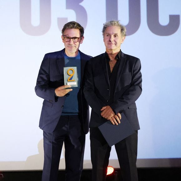 Michel Hazanavicius et son frère Serge - Michel Hazanavicius est l'invité "coup de coeur" de la 13ème édition du festival 2 cinéma de Valenciennes le 30 septembre 2023.

© Denis Guignebourg / Bestimage