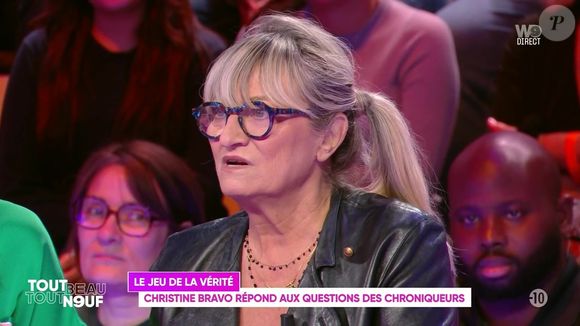 Christine Bravo sur le plateau de "Tout Beau, Tout N9uf" ce 16 octobre 2025.

Capture d'écran de TBT9 / W9