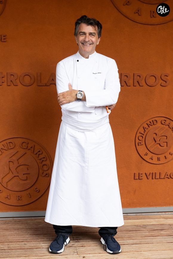Yannick Alléno au village lors des Internationaux de France de Tennis de Roland Garros 2026. Paris, le 2 juin 2026. © Jacovides-Moreau / Bestimage