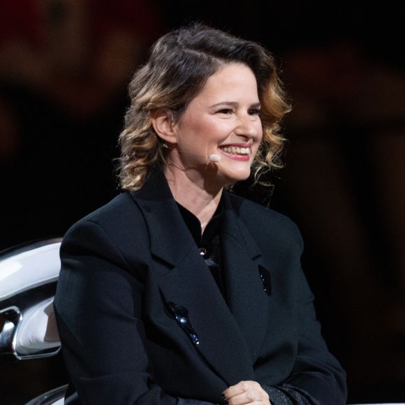 Exclusif -  Elodie Poux lors de l'enregistrement de l'émission "La chanson secrète N°14", présentée par Nikos Aliagas et diffusée le 26 décembre sur TF1, à Paris le 9 décembre 2025. © Jacovides-Moreau/Bestimage